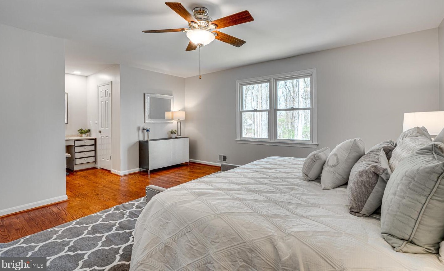 17605 Cashell Rd, Rockville MD 20853-1205 exterior