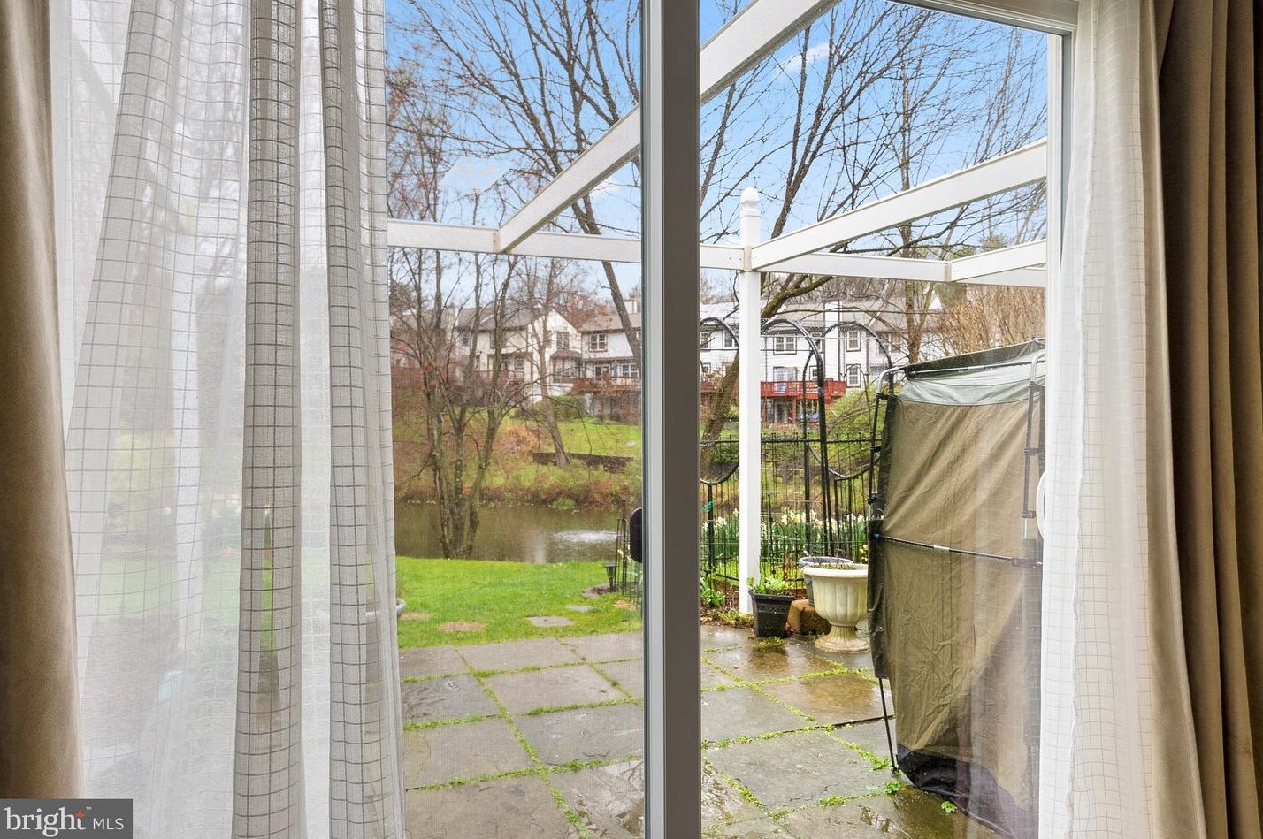 2 Casino Ct, Silver Spring MD 20906-5953 exterior