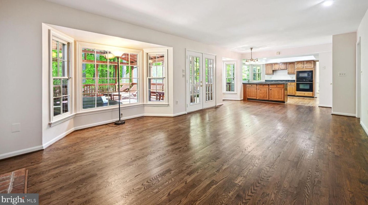 2807 Regina Dr, Silver Spring MD 20906-5354 exterior