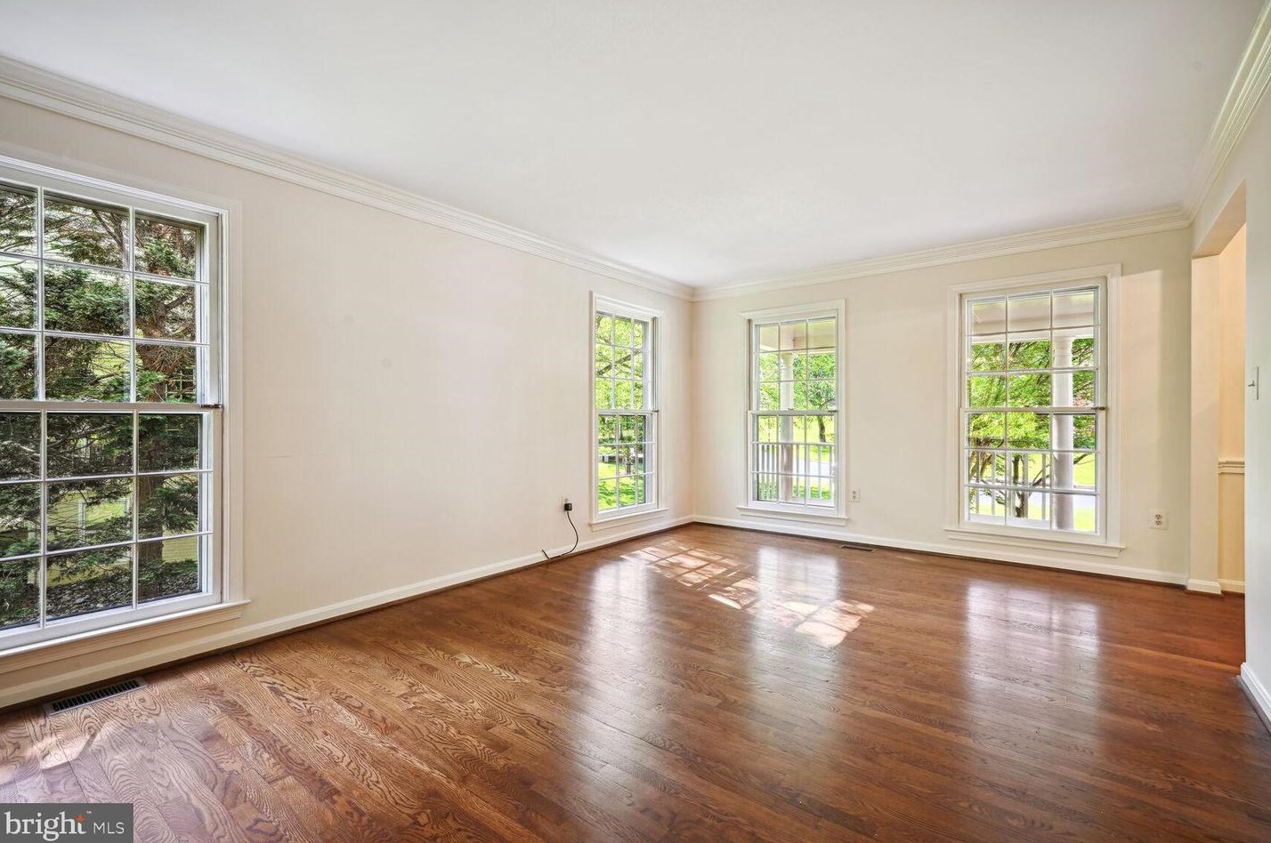 2807 Regina Dr, Silver Spring MD 20906-5354 exterior