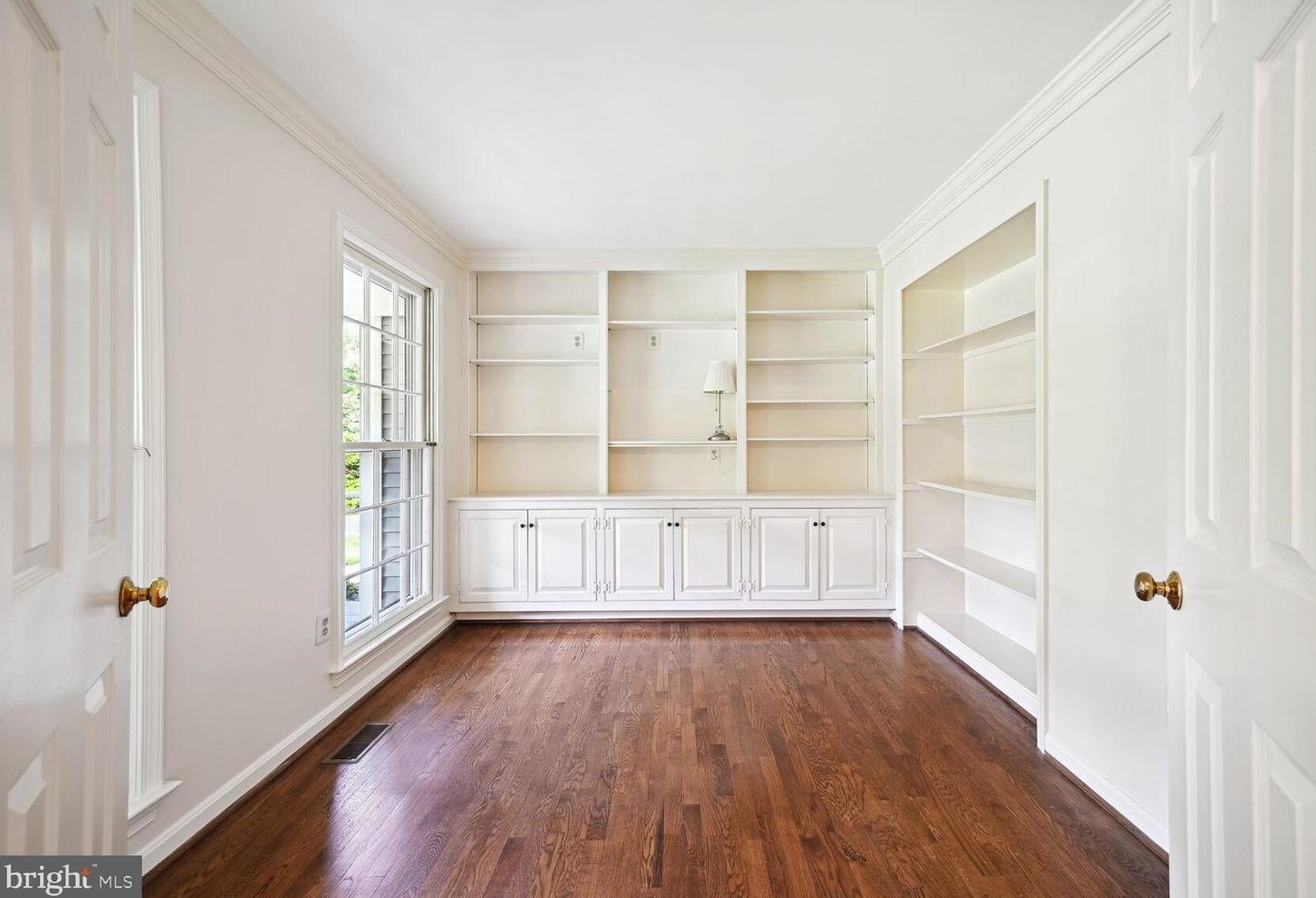 2807 Regina Dr, Silver Spring MD 20906-5354 exterior