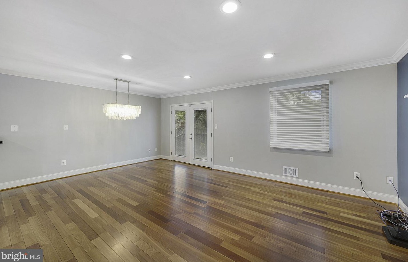 1109 Rosemere Ave, Silver Spring MD  20904-3010 exterior