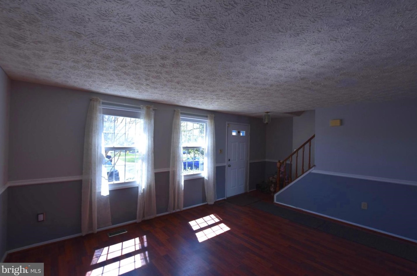 1304 Elm Grove Cir, Silver Spring MD  20905-6063 exterior