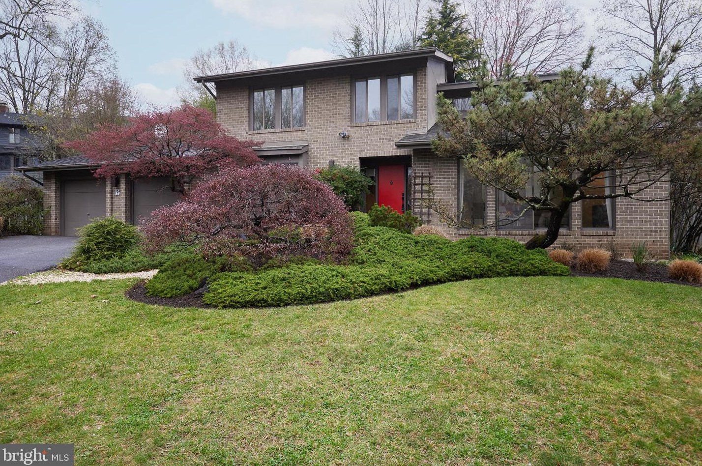 7 Arlive Ct, Rockville, MD 20854-2978