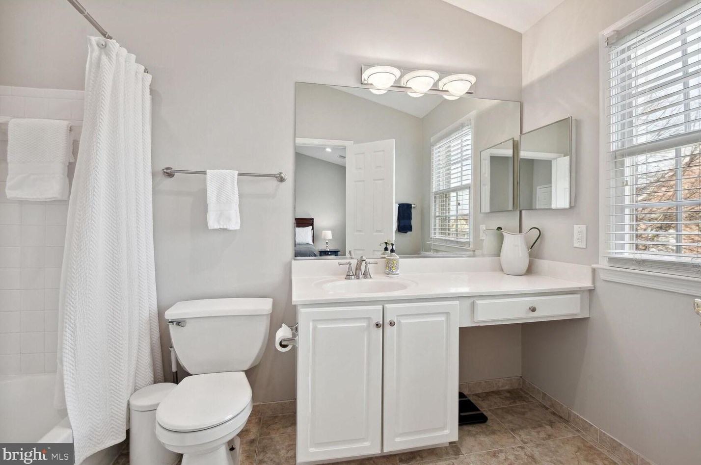 495 Chestertown St, Gaithersburg MD  20878-5749 exterior