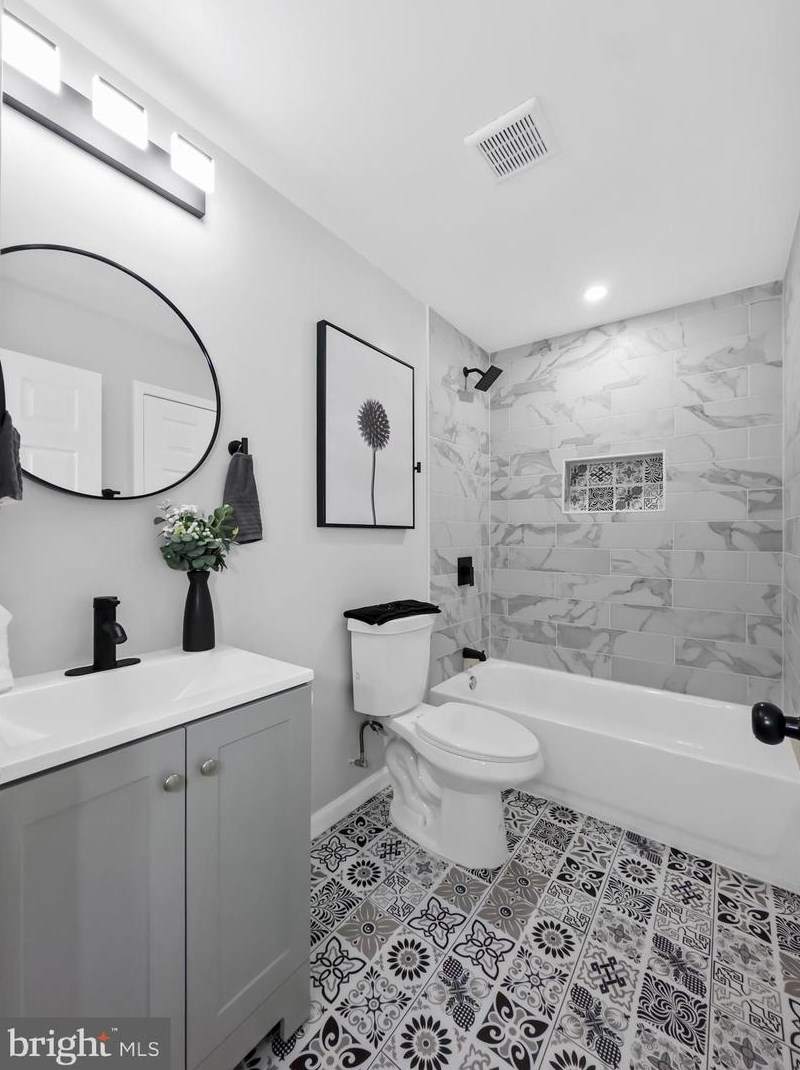 2800 Sheraton St, Silver Spring MD  20906-5017 exterior