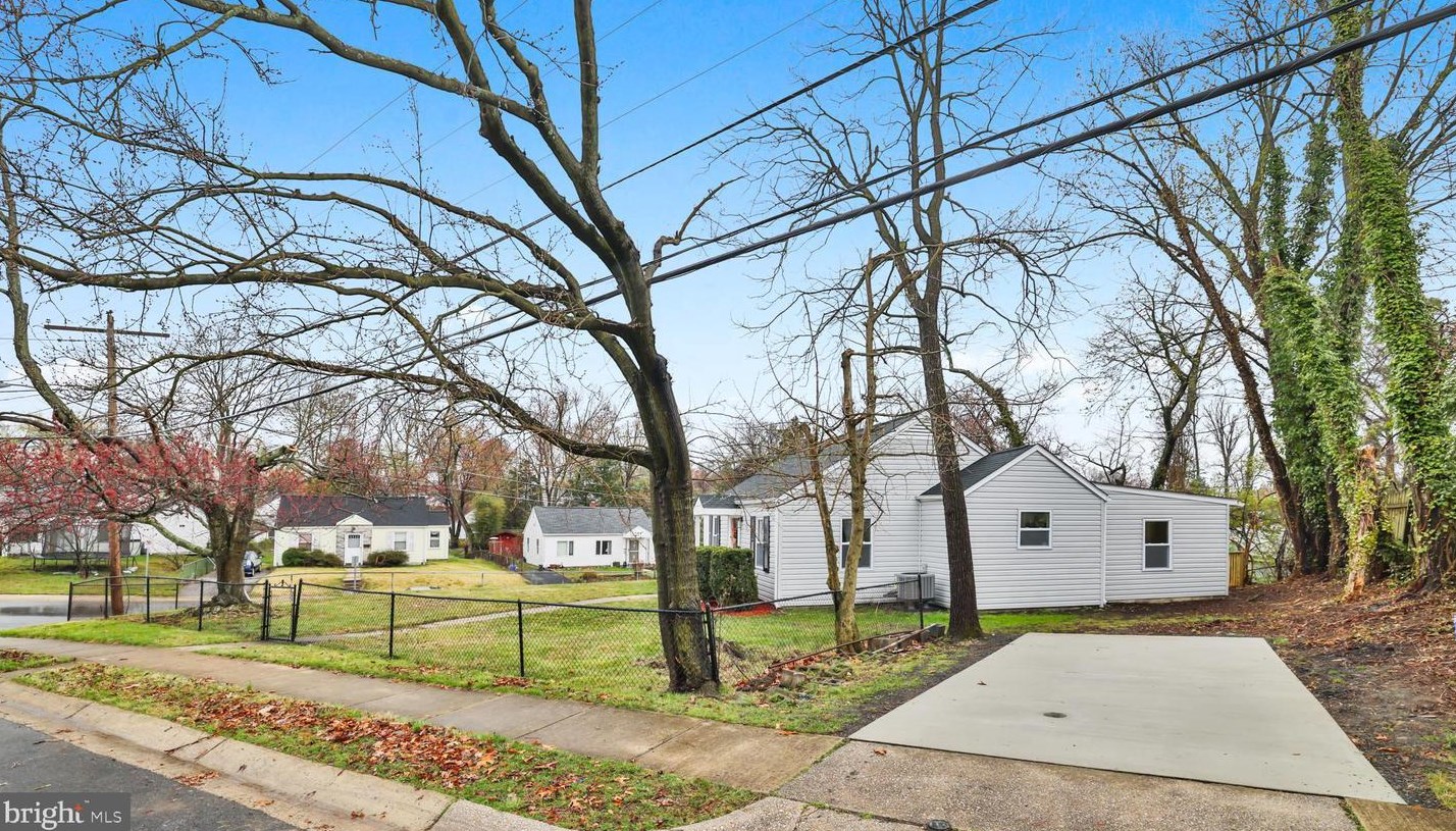 2800 Sheraton St, Silver Spring MD  20906-5017 exterior