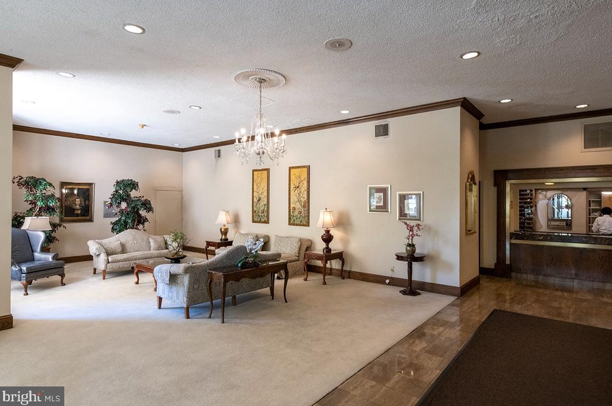 4515 Willard Ave, Bethesda MD  20815-3622 exterior