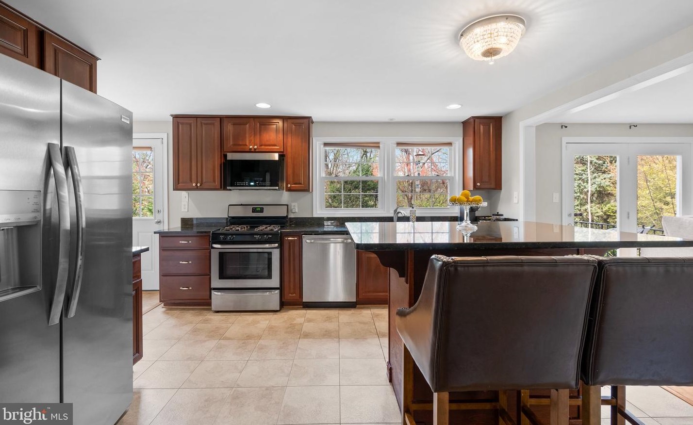 9833 Canal Rd, Gaithersburg, MD 20886-5101