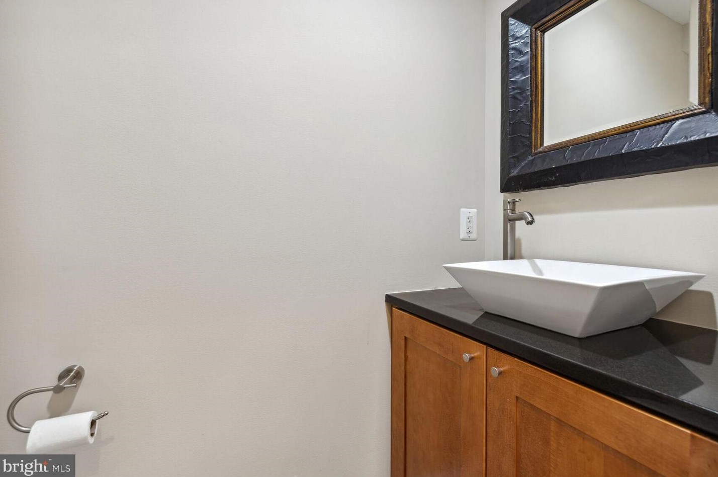 11201 Freas Dr, Gaithersburg MD  20878-2507 exterior