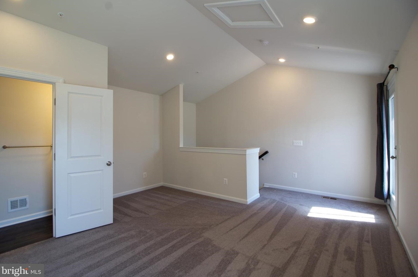 22730 Observation Dr, Clarksburg MD  20871 exterior