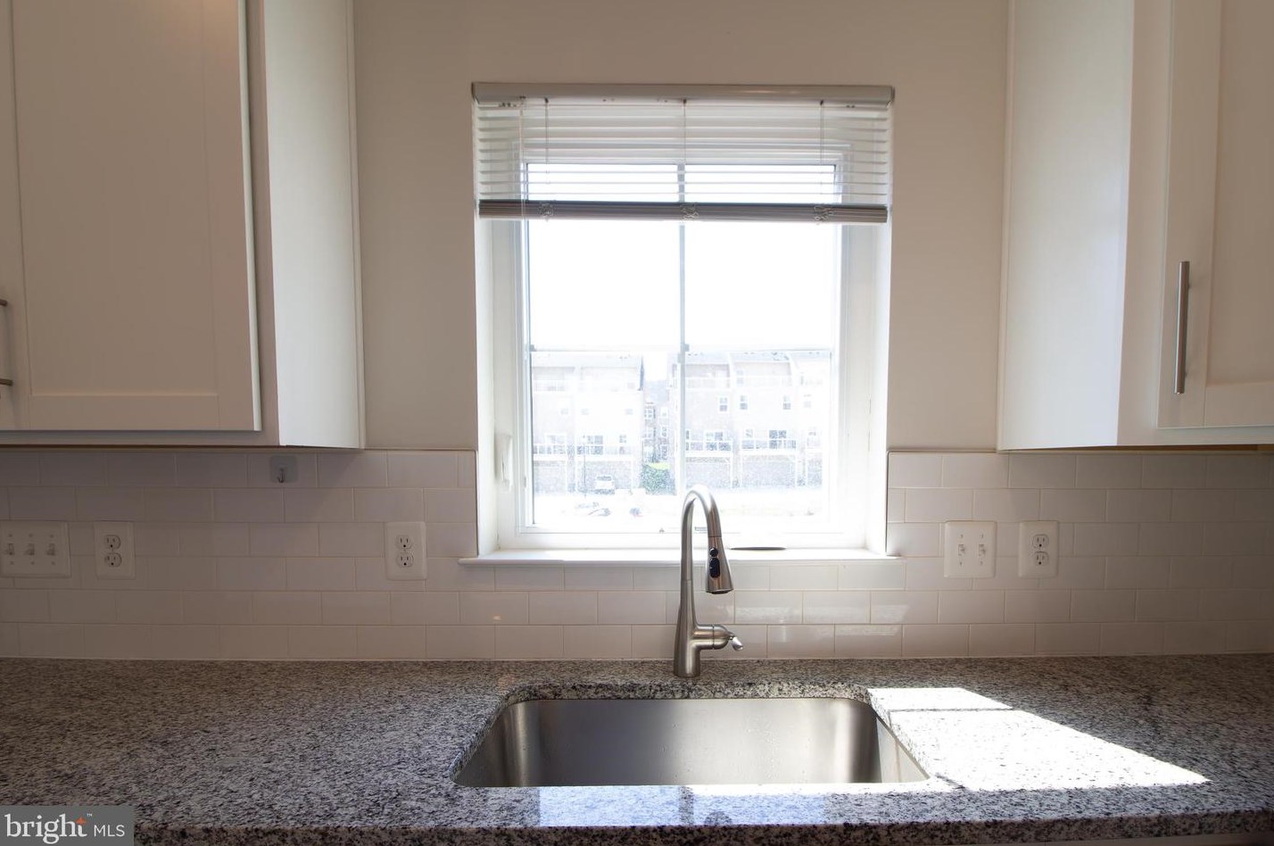 22730 Observation Dr, Clarksburg MD  20871 exterior