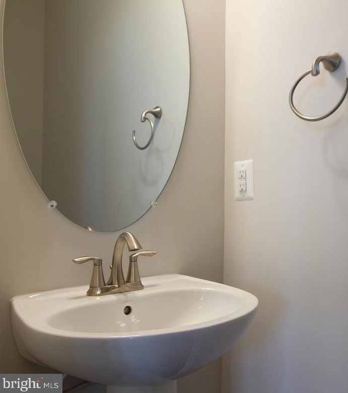 22730 Observation Dr, Clarksburg MD  20871 exterior