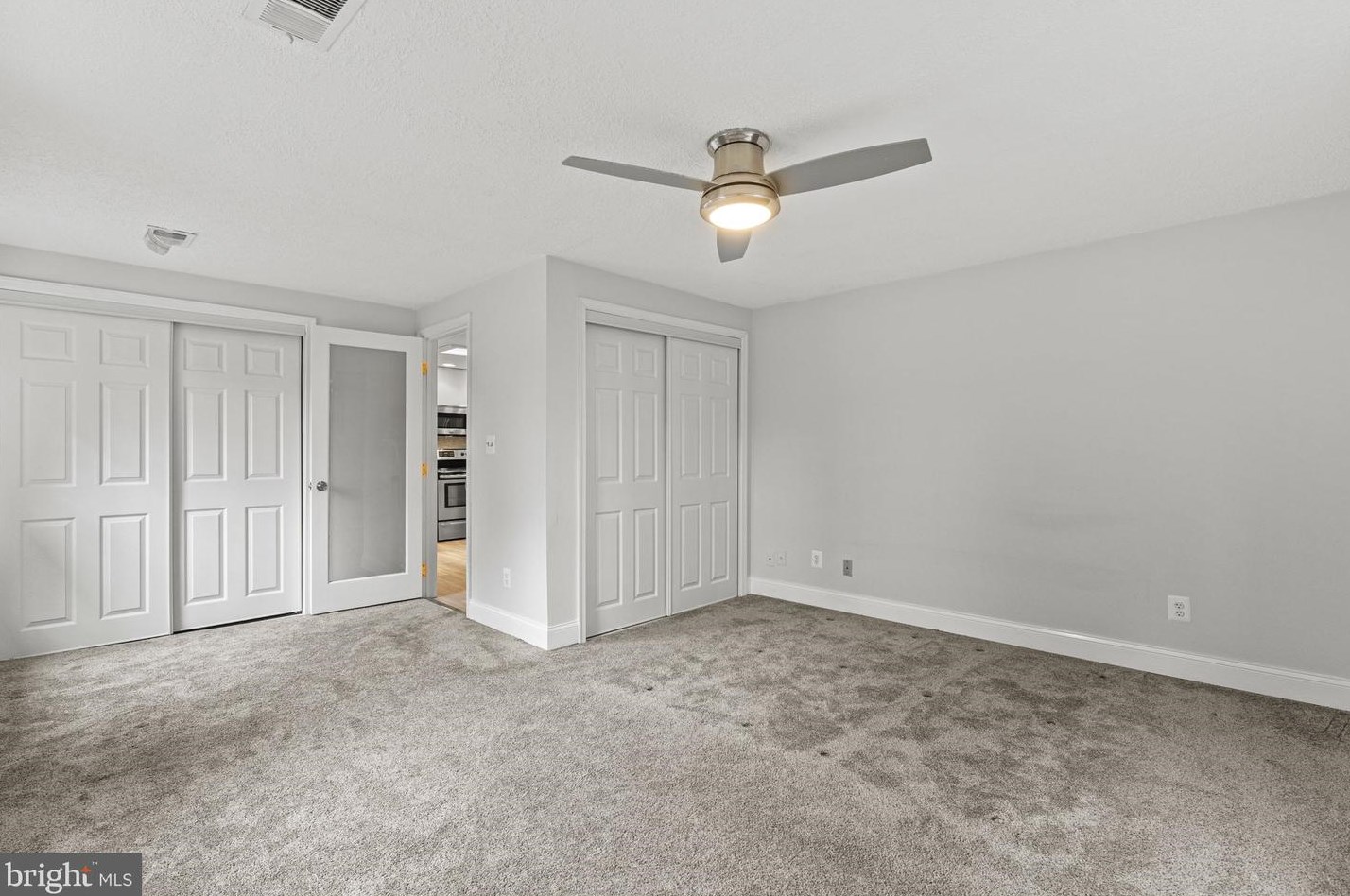 23520 Pocahontas Dr, Gaithersburg MD  20882-3216 exterior