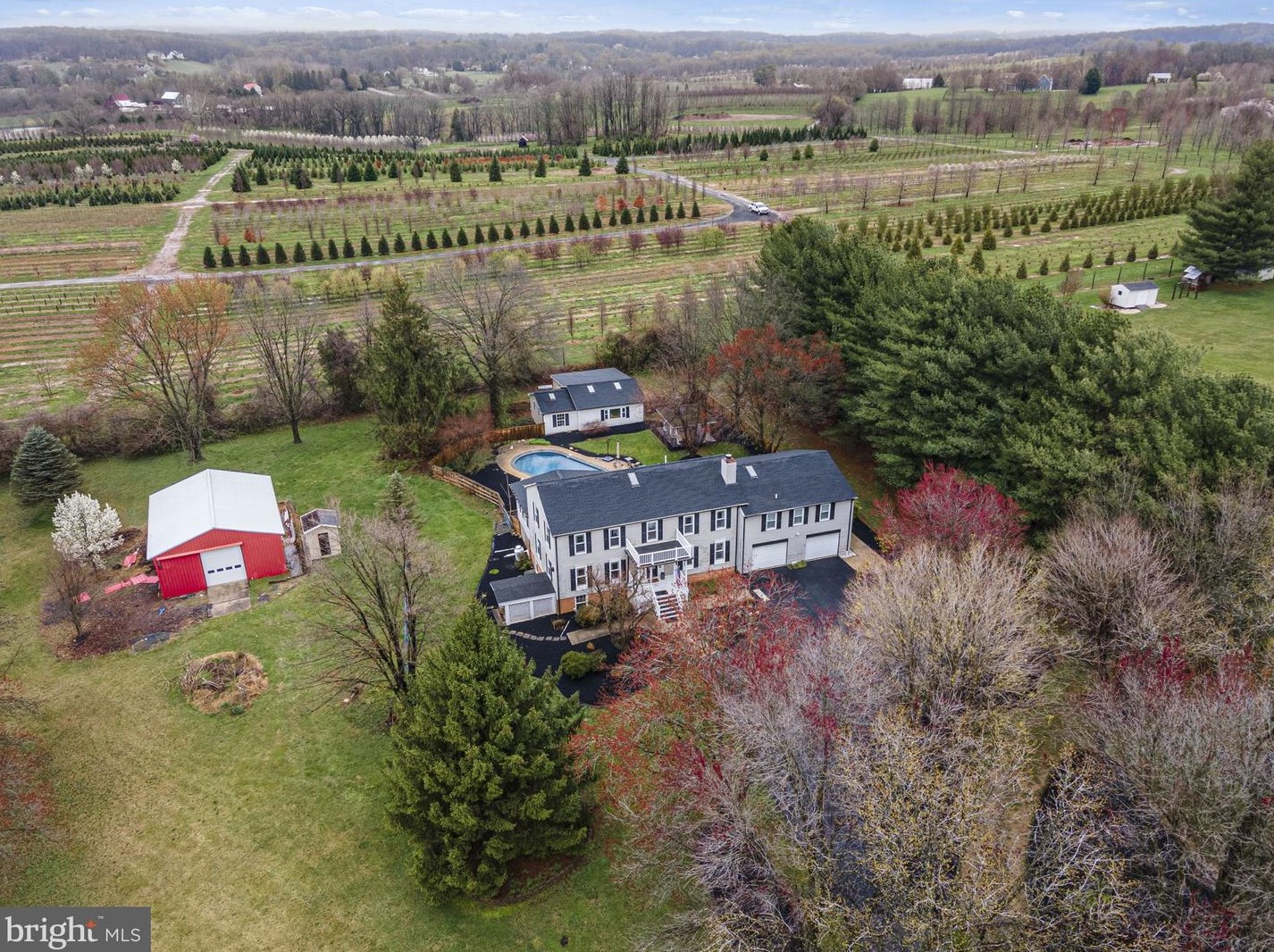 23520 Pocahontas Dr, Gaithersburg MD  20882-3216 exterior