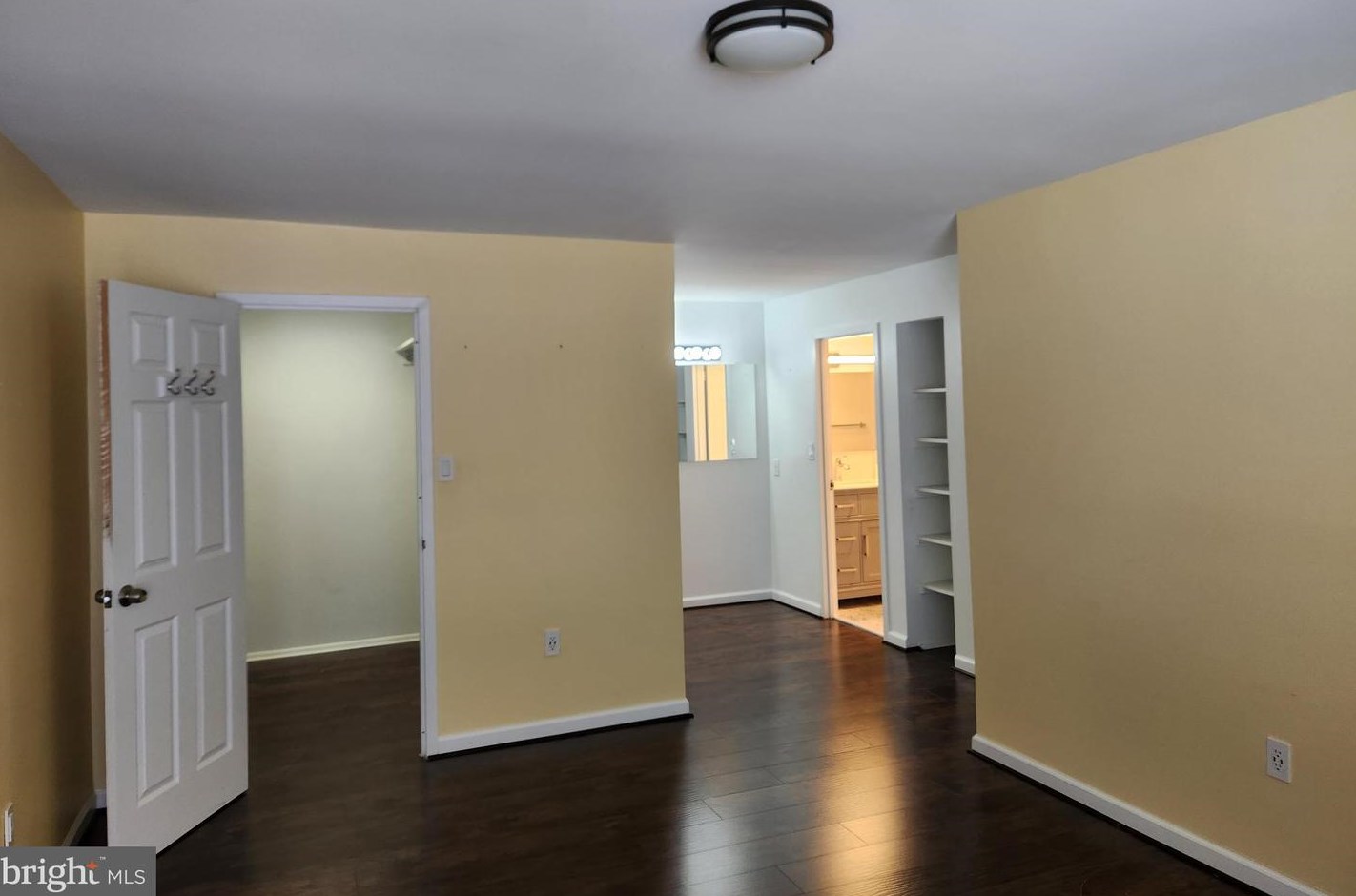 405 Christopher Ave, Gaithersburg MD  20879-3539 exterior