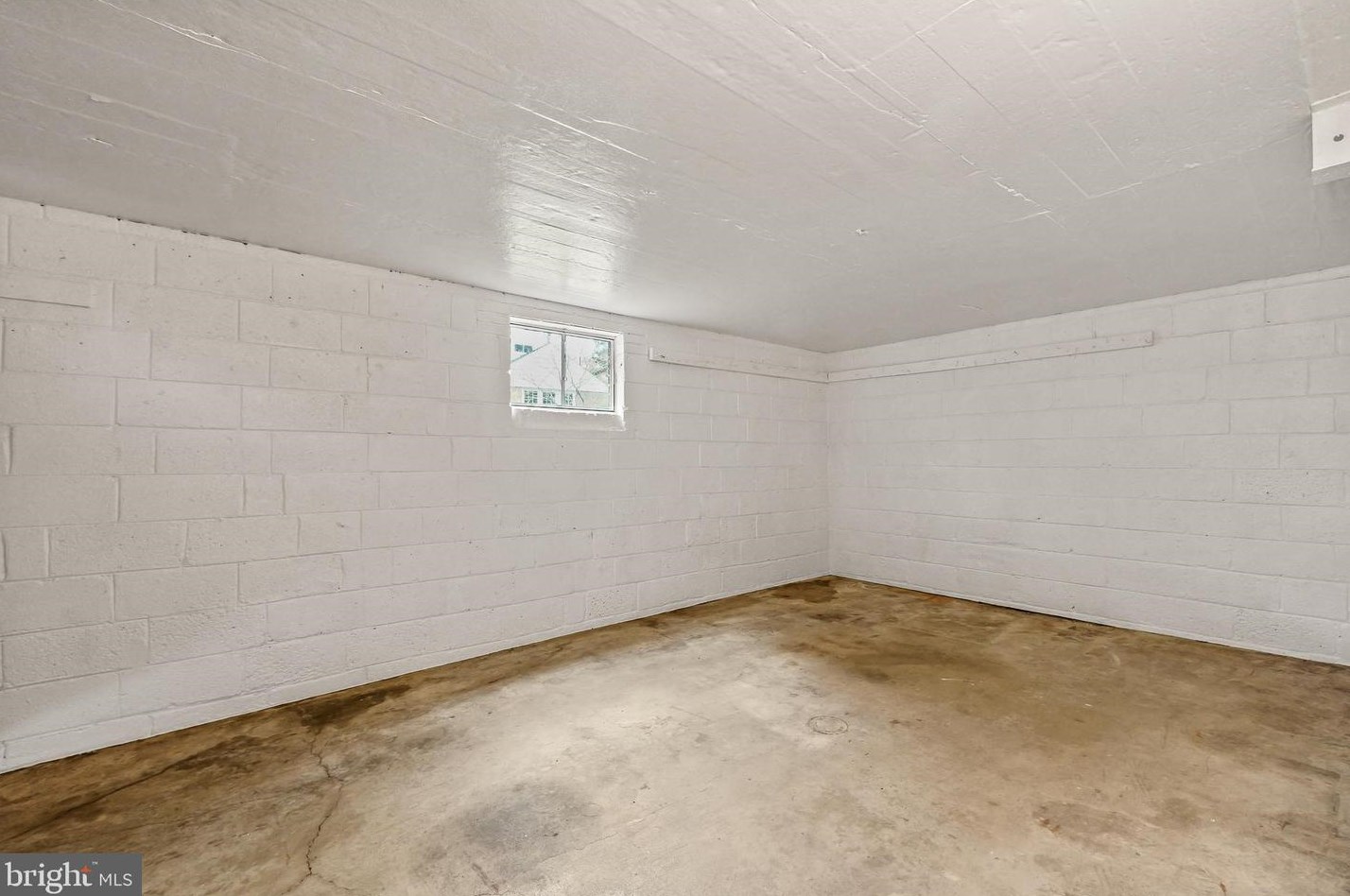 10608 Shady Cir, Silver Spring MD 20903-1236 exterior