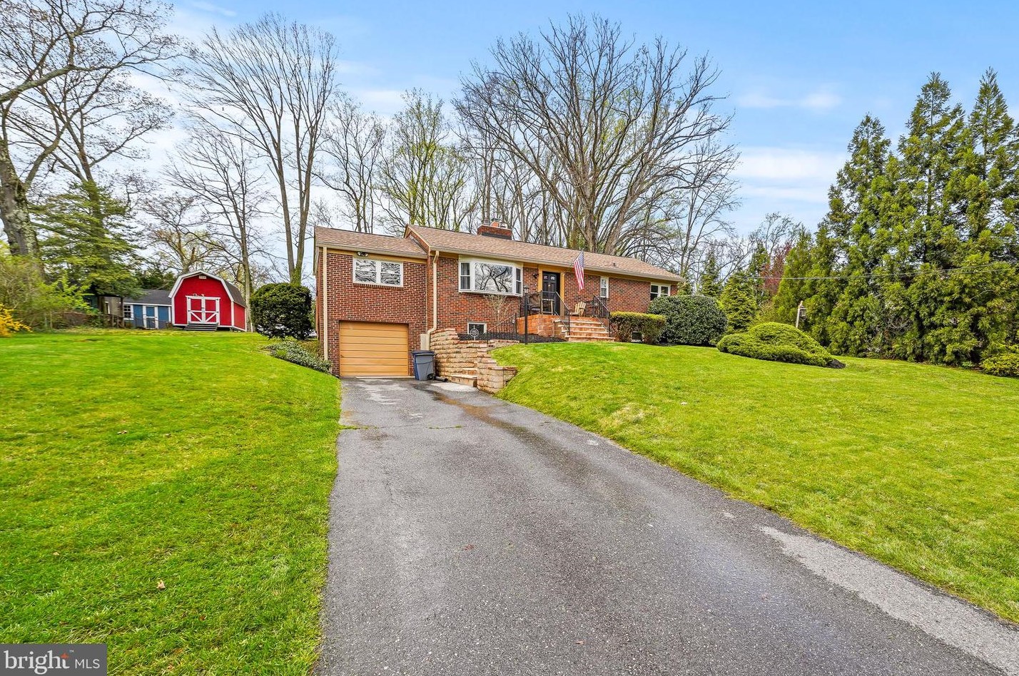 10608 Shady Cir, Silver Spring MD 20903-1236 exterior