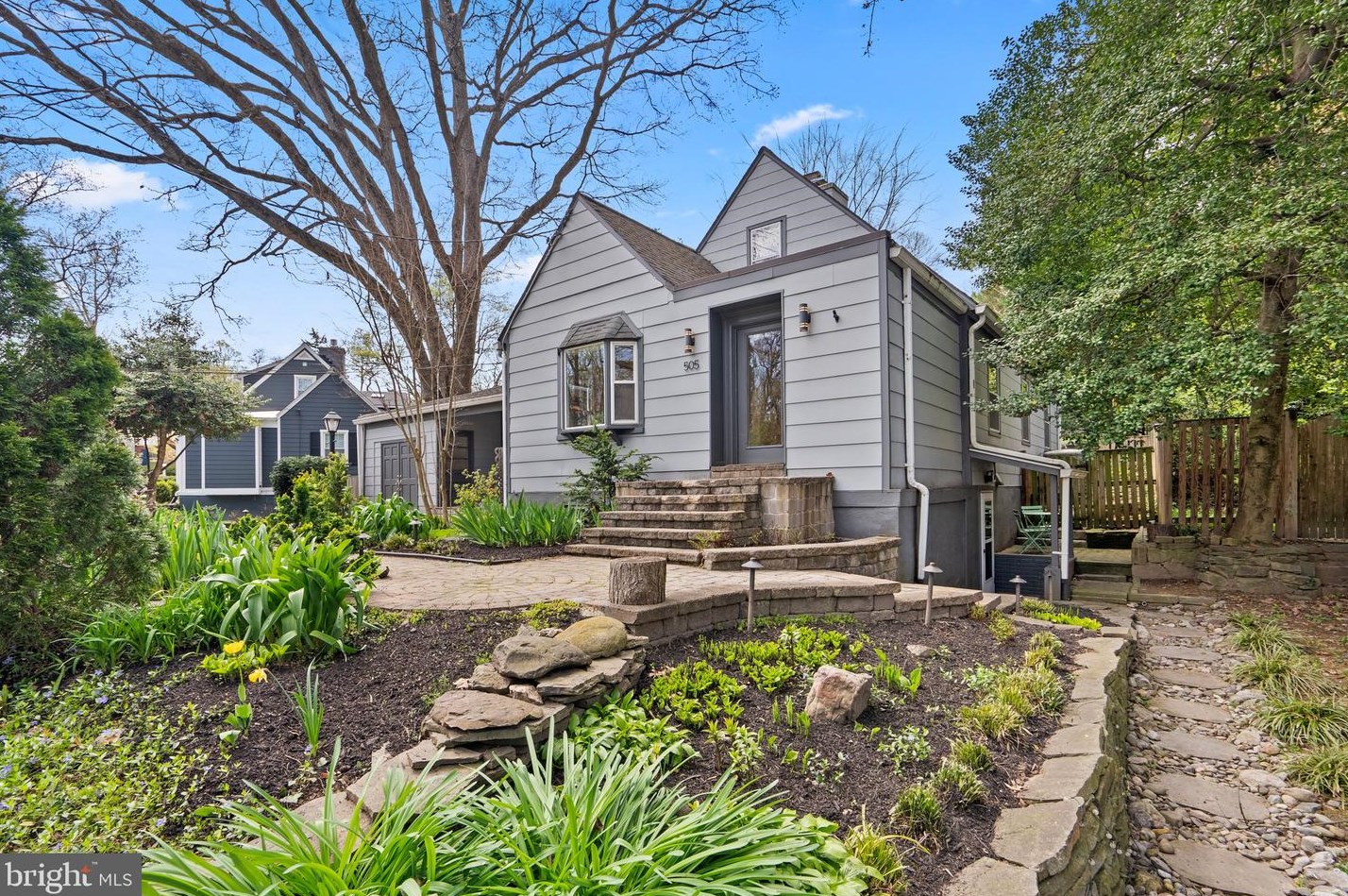505 Ellsworth Dr, Silver Spring MD  20910-4224 exterior