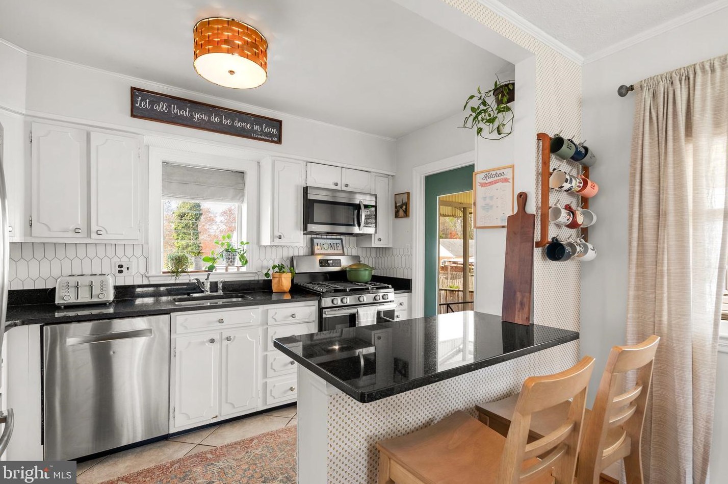 10704 Hayes Ave, Silver Spring MD  20902-3704 exterior