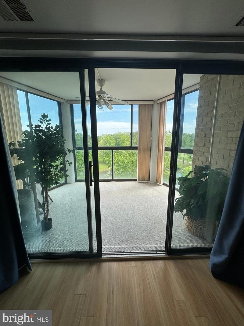 15101 Interlachen Dr #1-815, Silver Spring, MD 20906