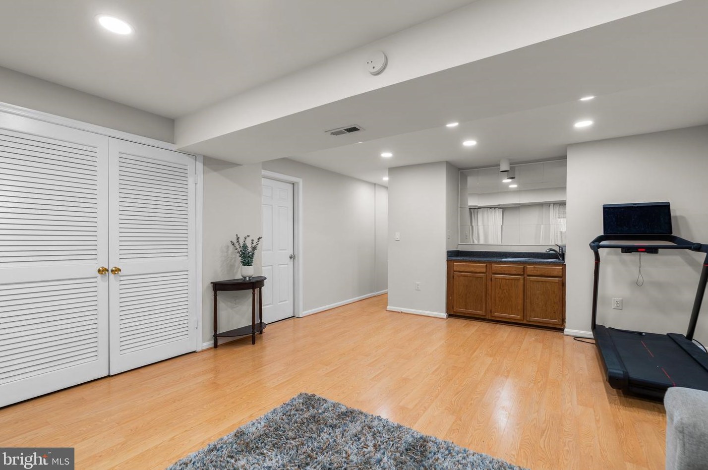 15519 Owens Glen Ter, Gaithersburg MD  20878-2369 exterior