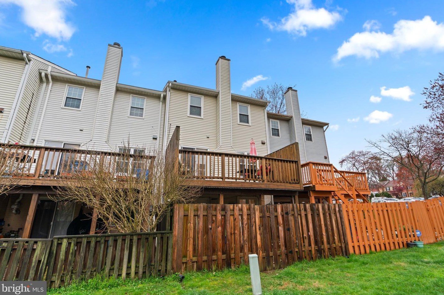 15519 Owens Glen Ter, Gaithersburg MD  20878-2369 exterior