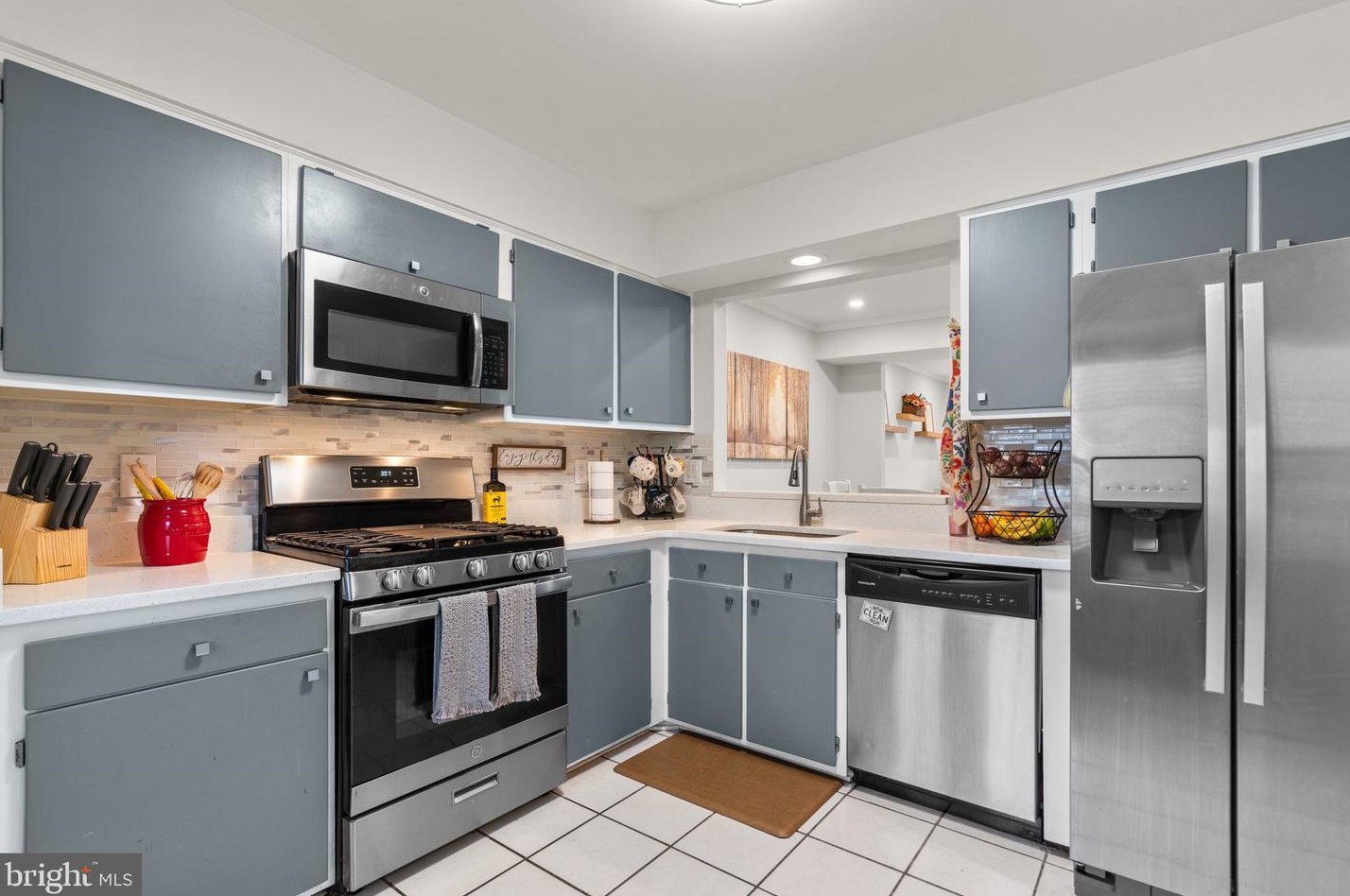 15519 Owens Glen Ter, Gaithersburg MD  20878-2369 exterior