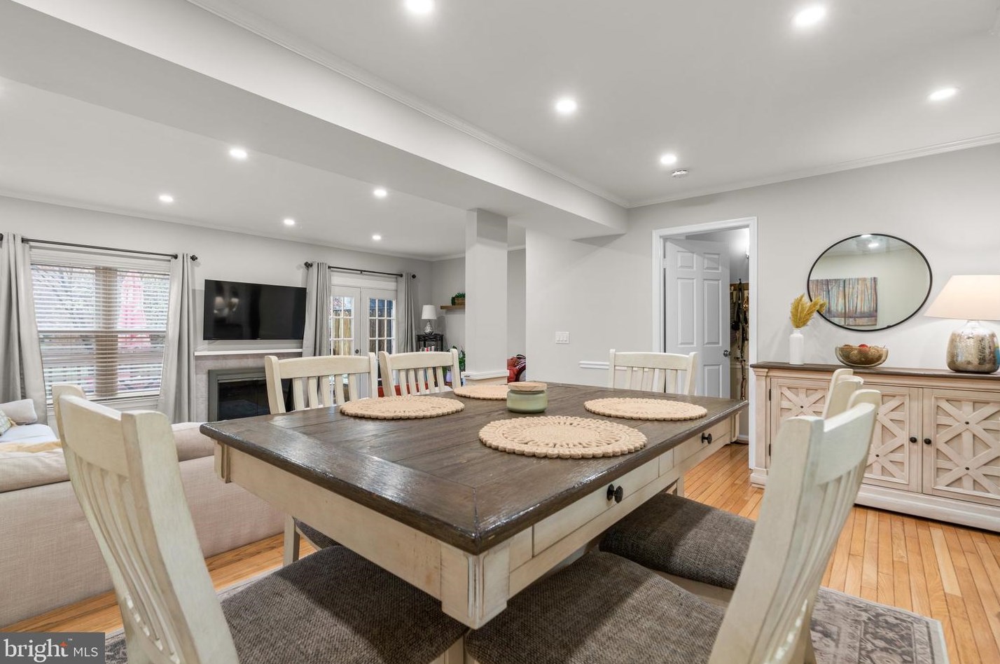 15519 Owens Glen Ter, Gaithersburg MD  20878-2369 exterior