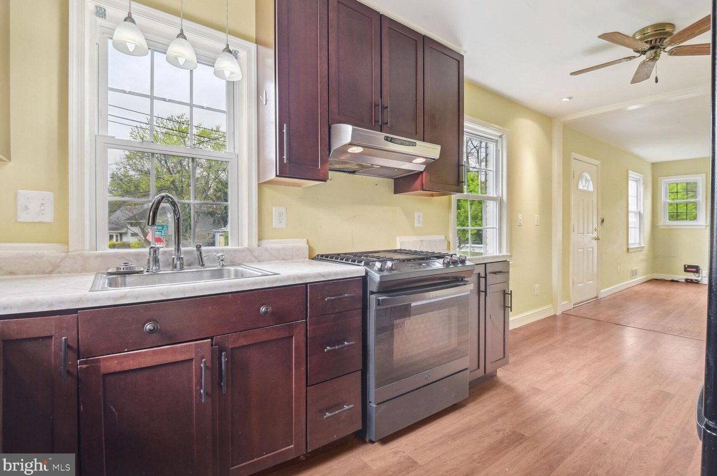 804 Dryden St, Silver Spring, MD 20901-1822