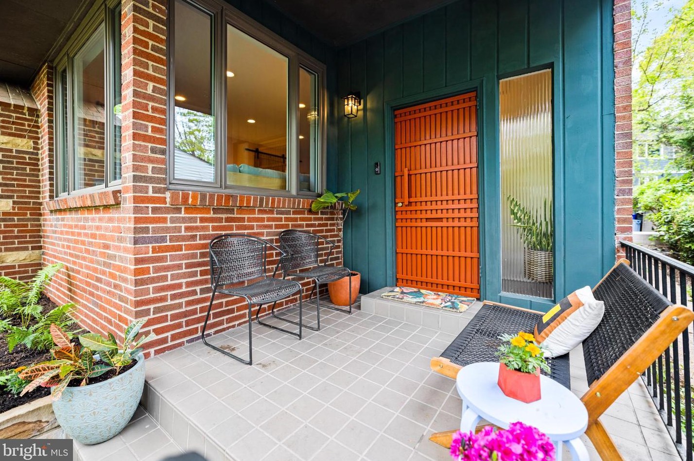 7408 Aspen Ave, Silver Spring MD  20912-5447 exterior