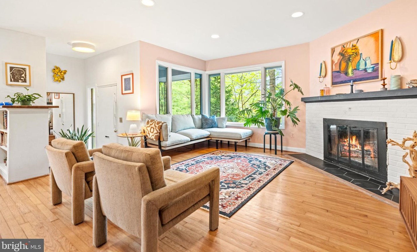 7408 Aspen Ave, Silver Spring MD  20912-5447 exterior