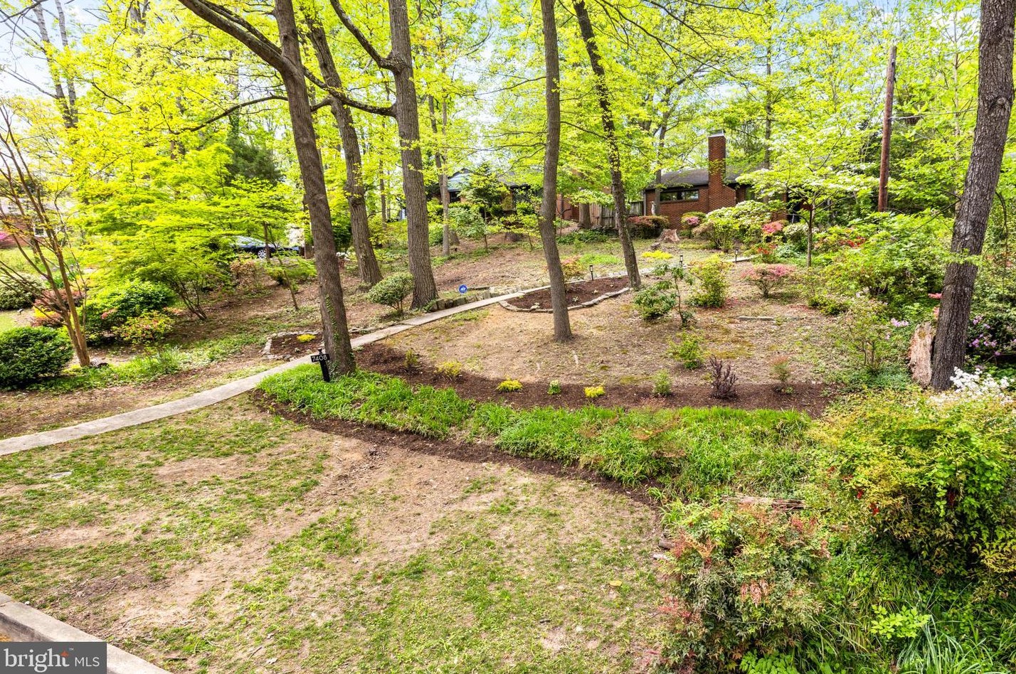 7408 Aspen Ave, Silver Spring MD  20912-5447 exterior