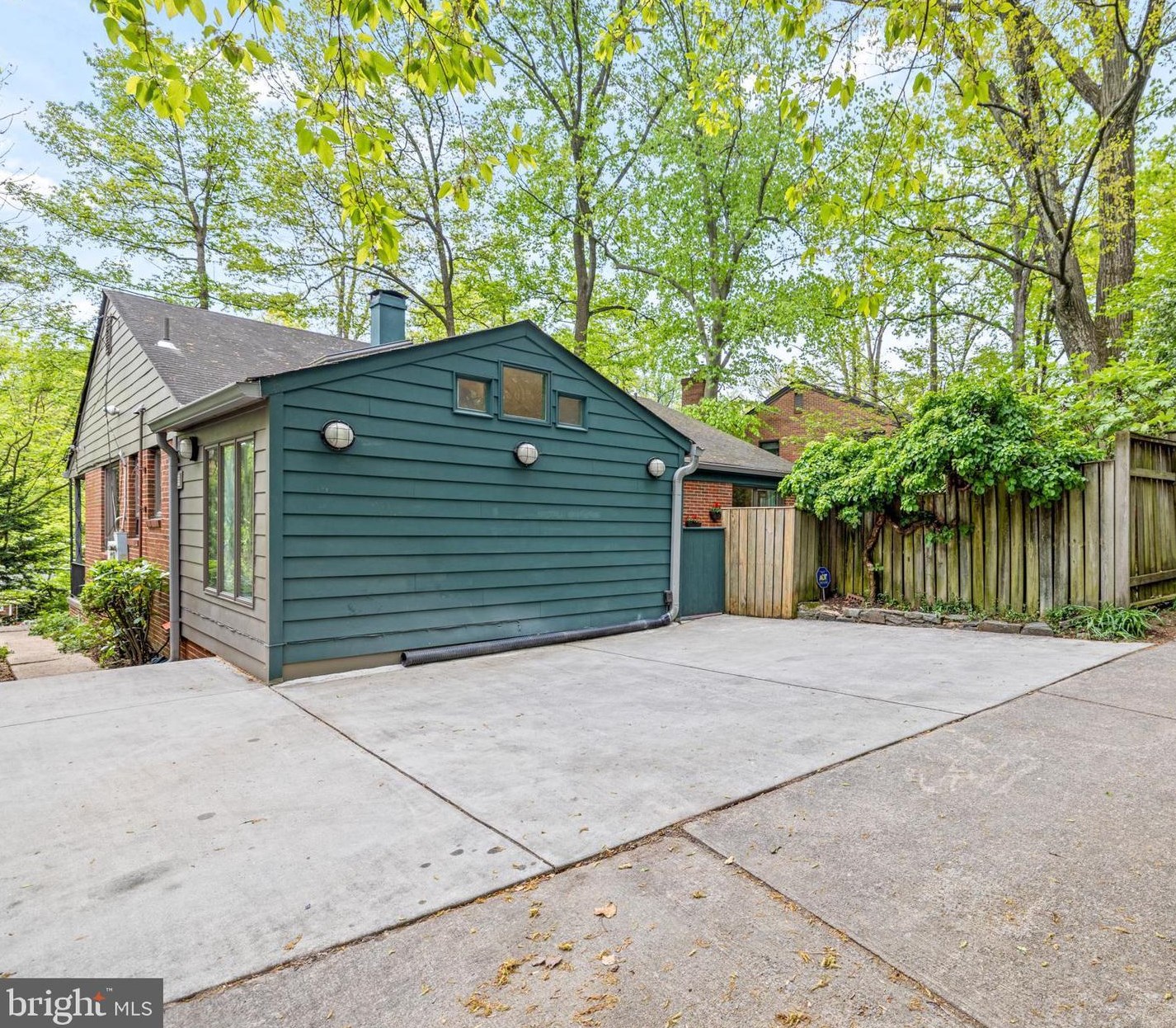 7408 Aspen Ave, Silver Spring MD  20912-5447 exterior