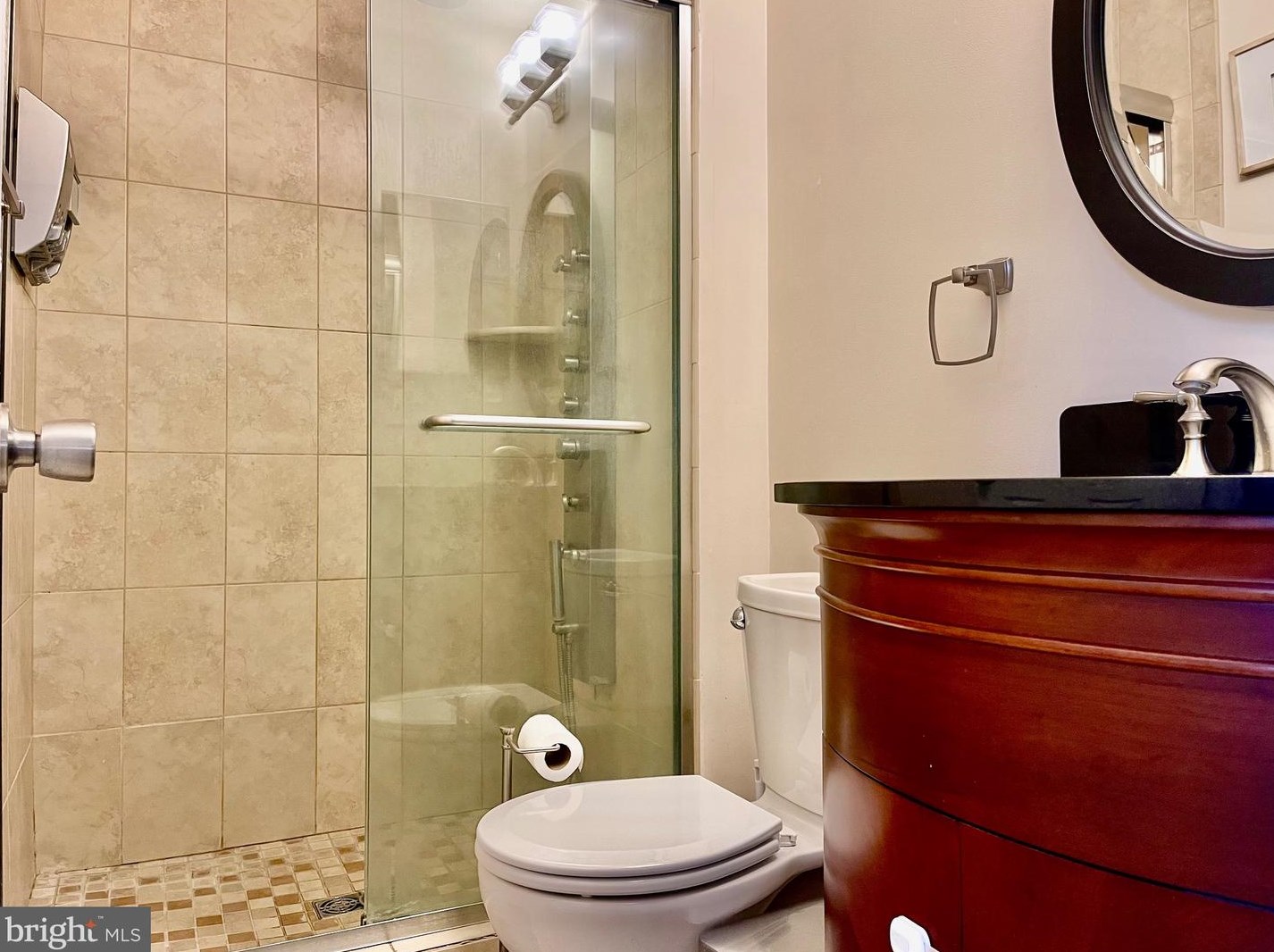 15516 Peach Leaf Ln, Gaithersburg MD  20878-2343 exterior