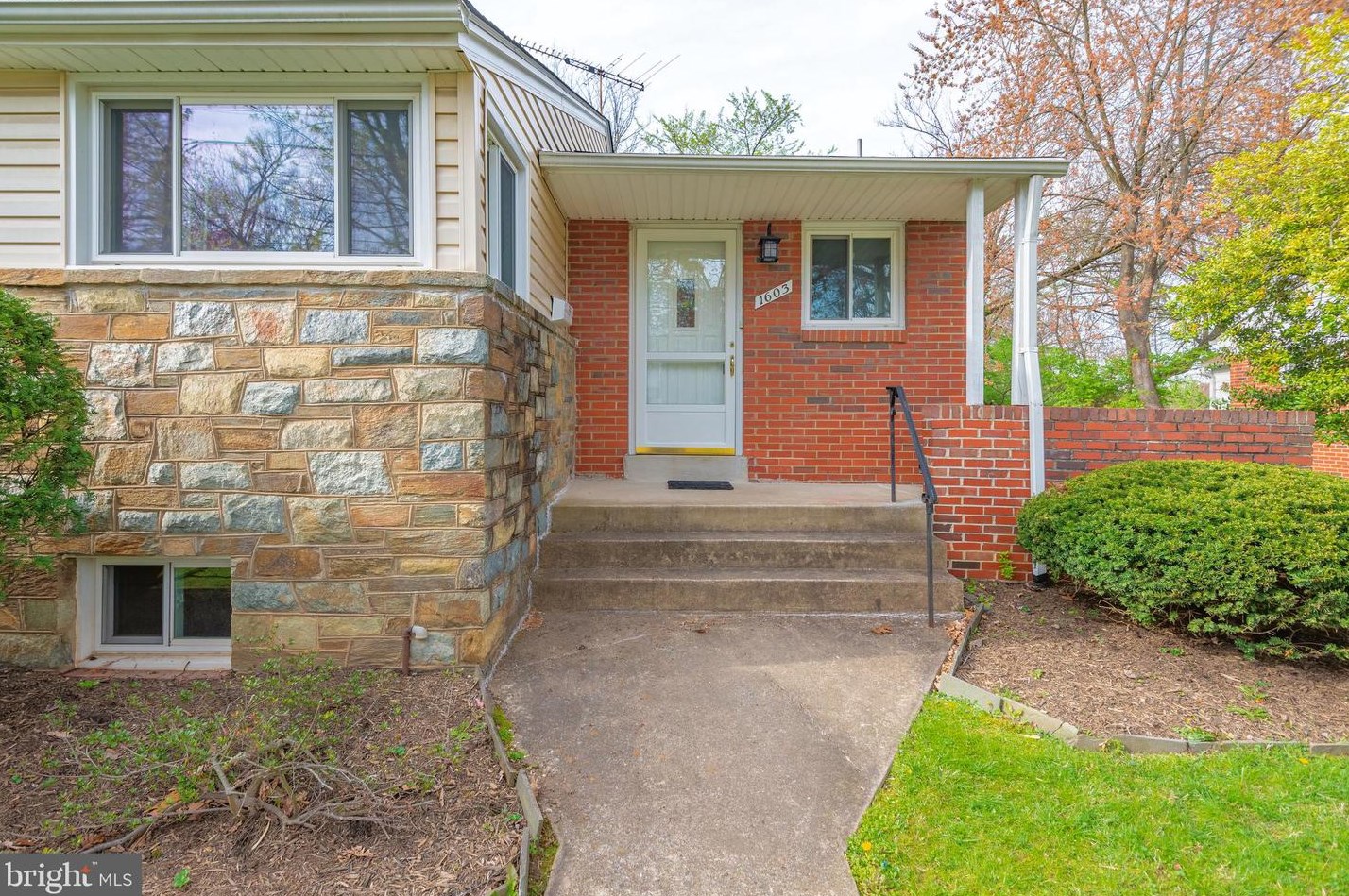 1603 Sanford Rd, Silver Spring, MD 20902-3932