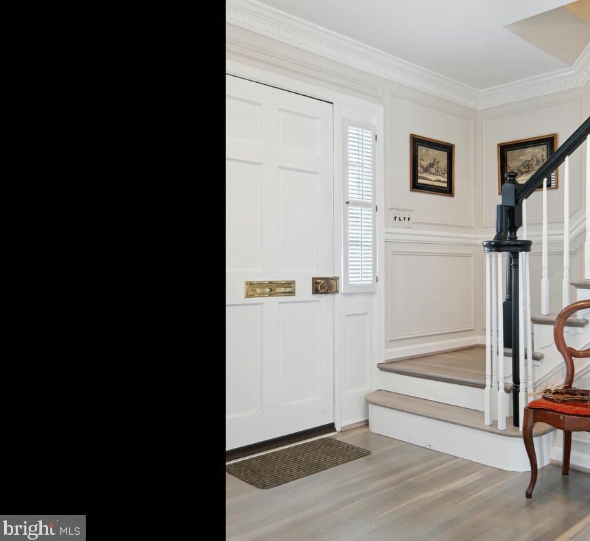 11705 Coldstream Dr, Rockville MD 20854-3620 exterior