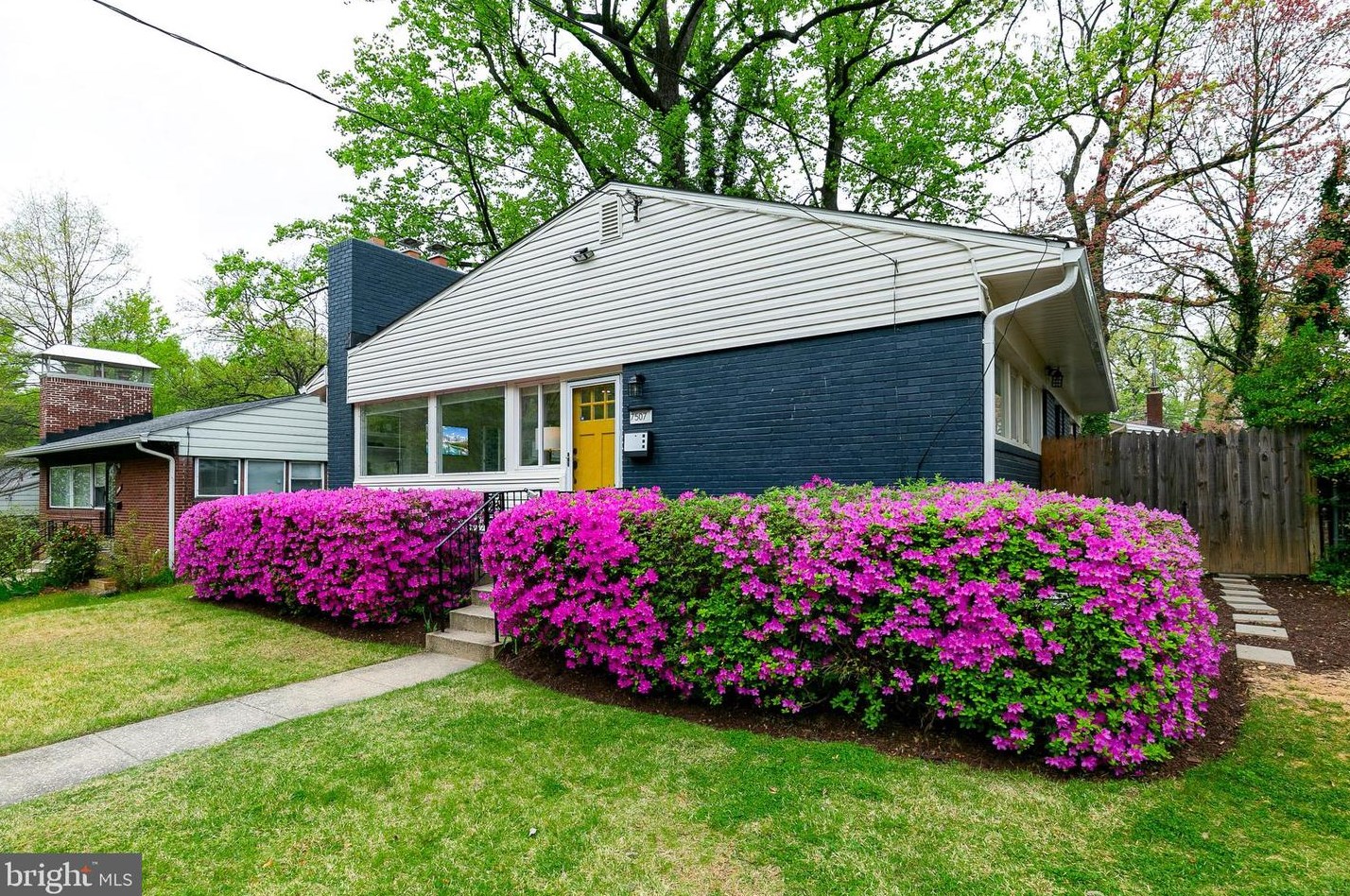 7507 Glenside Dr, Silver Spring MD  20912-7546 exterior