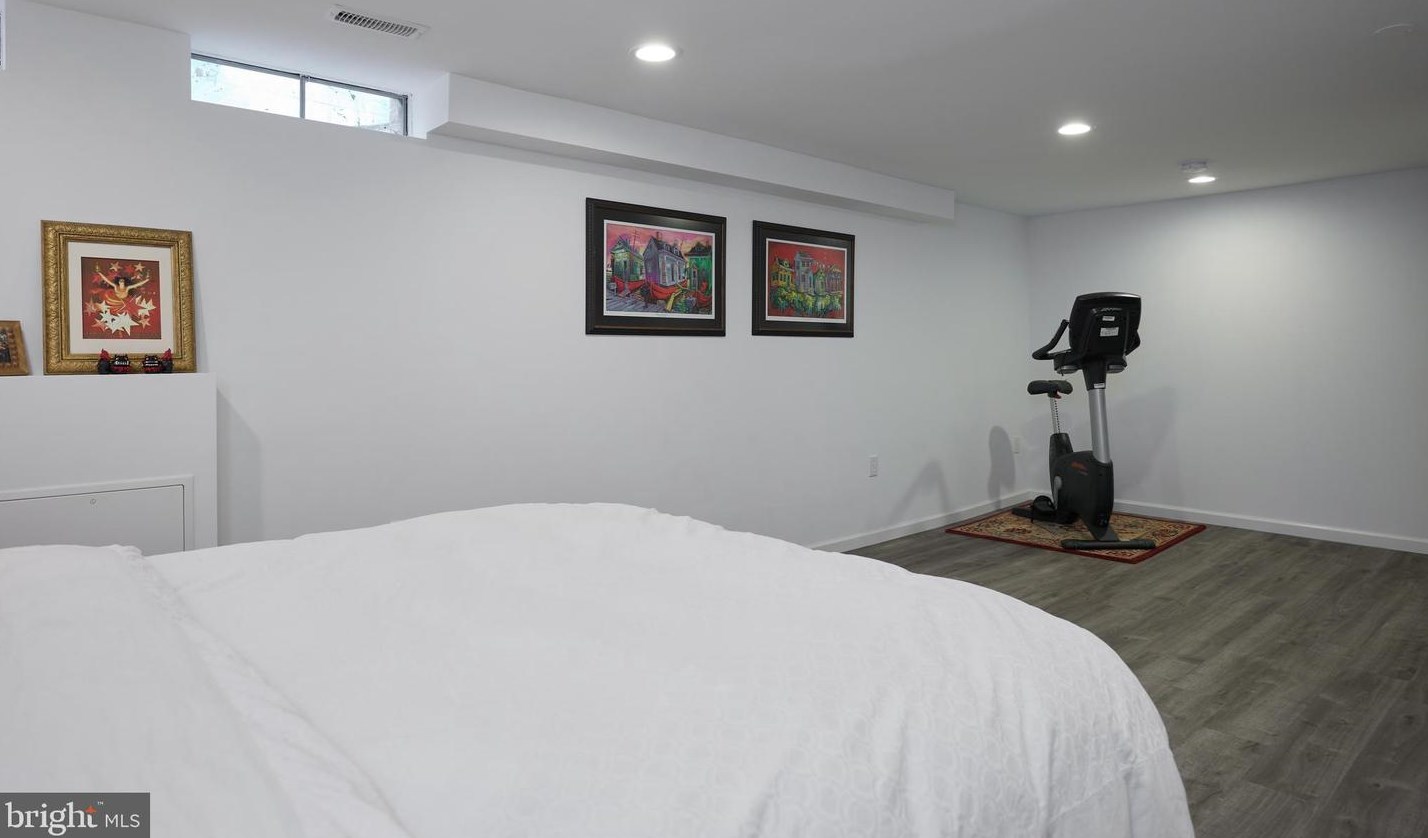 12705 Deep Spring Dr, Rockville MD  20854-2355 exterior