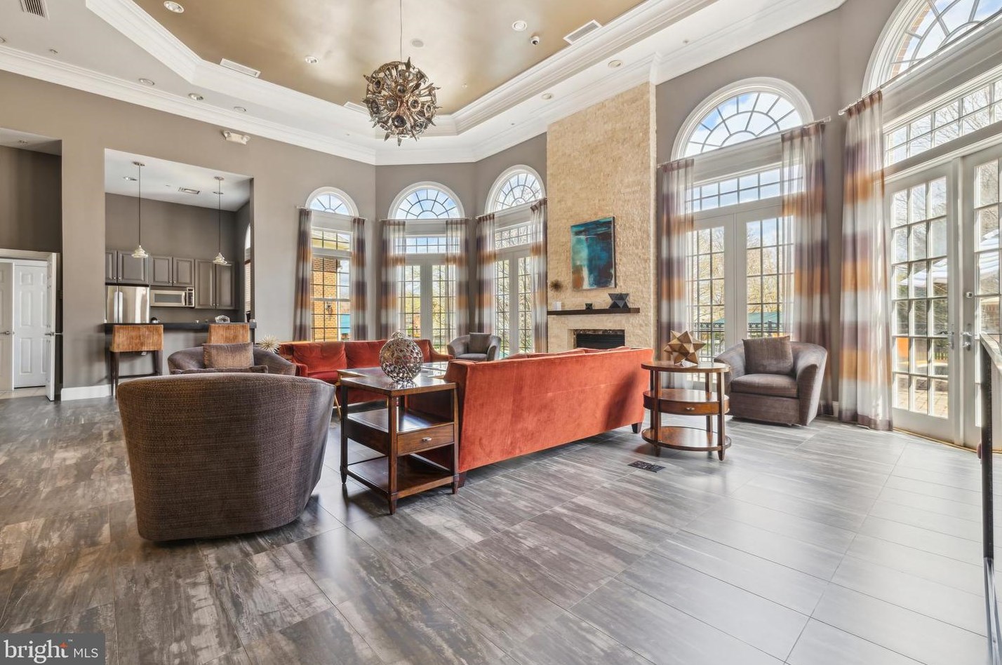 216 Fallsgrove Blvd, Rockville MD 20850-4711 exterior