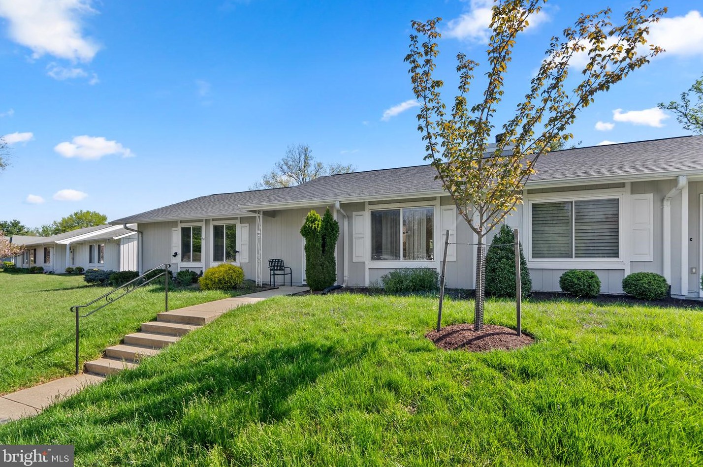 4 Pimlico Ct #13-b, Silver Spring, MD 20906