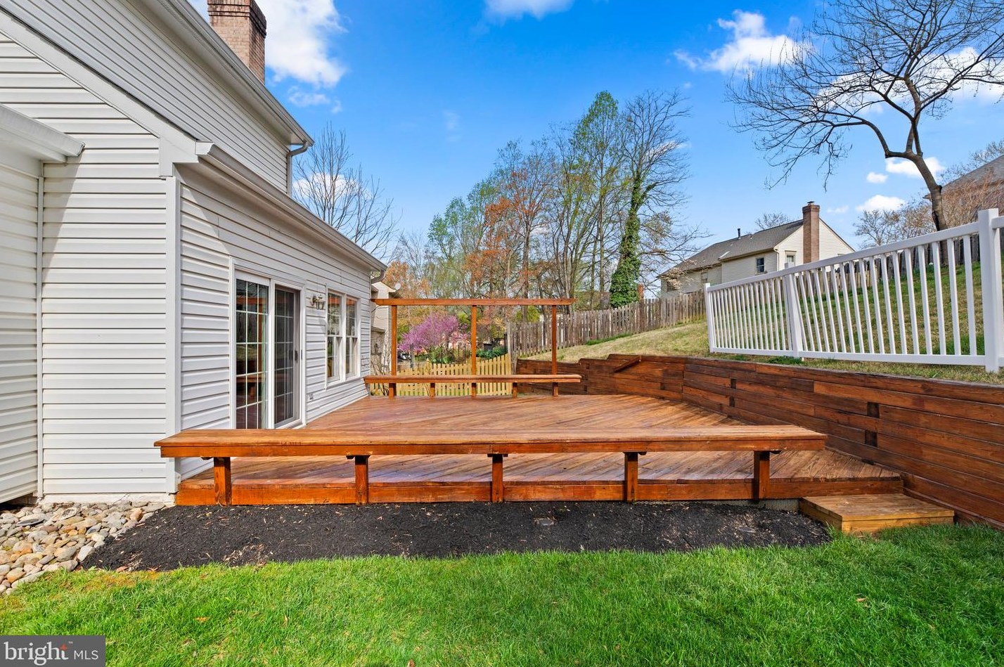 605 Pebble Bch Dr, Silver Spring MD 20904-3574 exterior