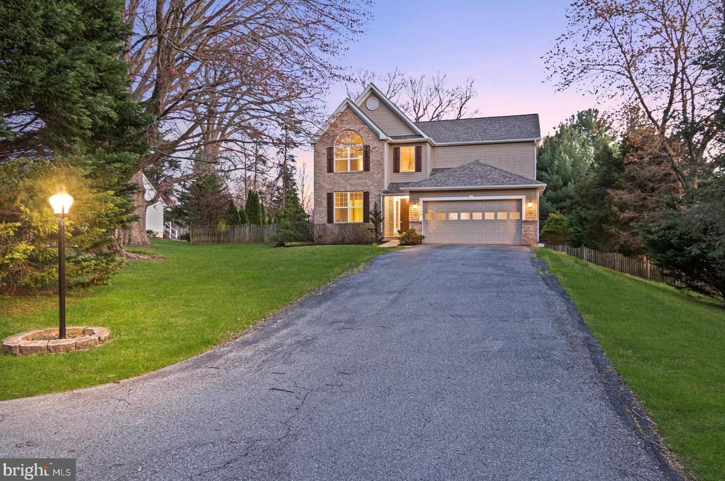 1843 Middlebridge Dr, Silver Spring, MD 20906-5818