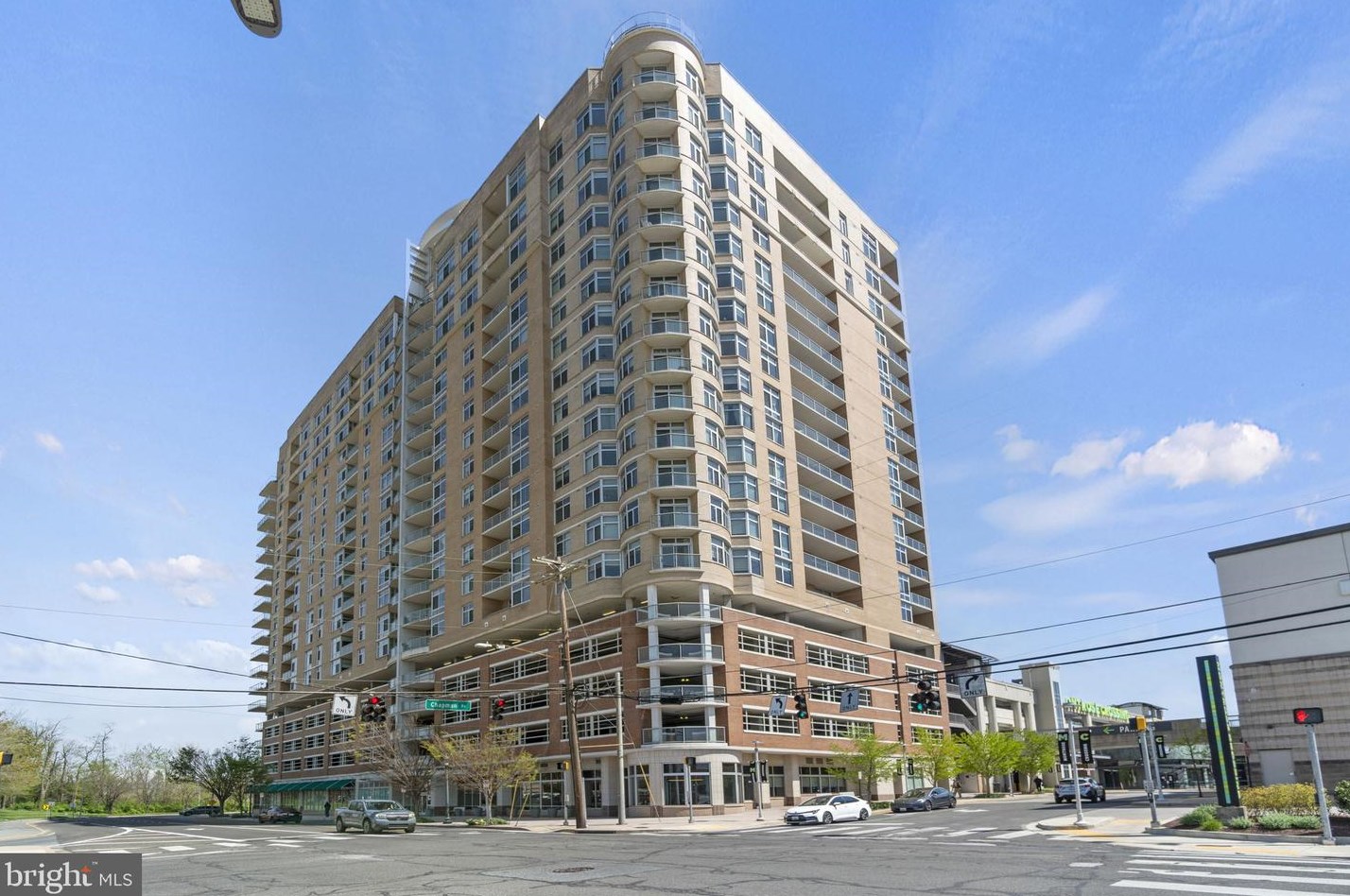 5750 Bou Ave, Rockville MD 20852-1645 exterior