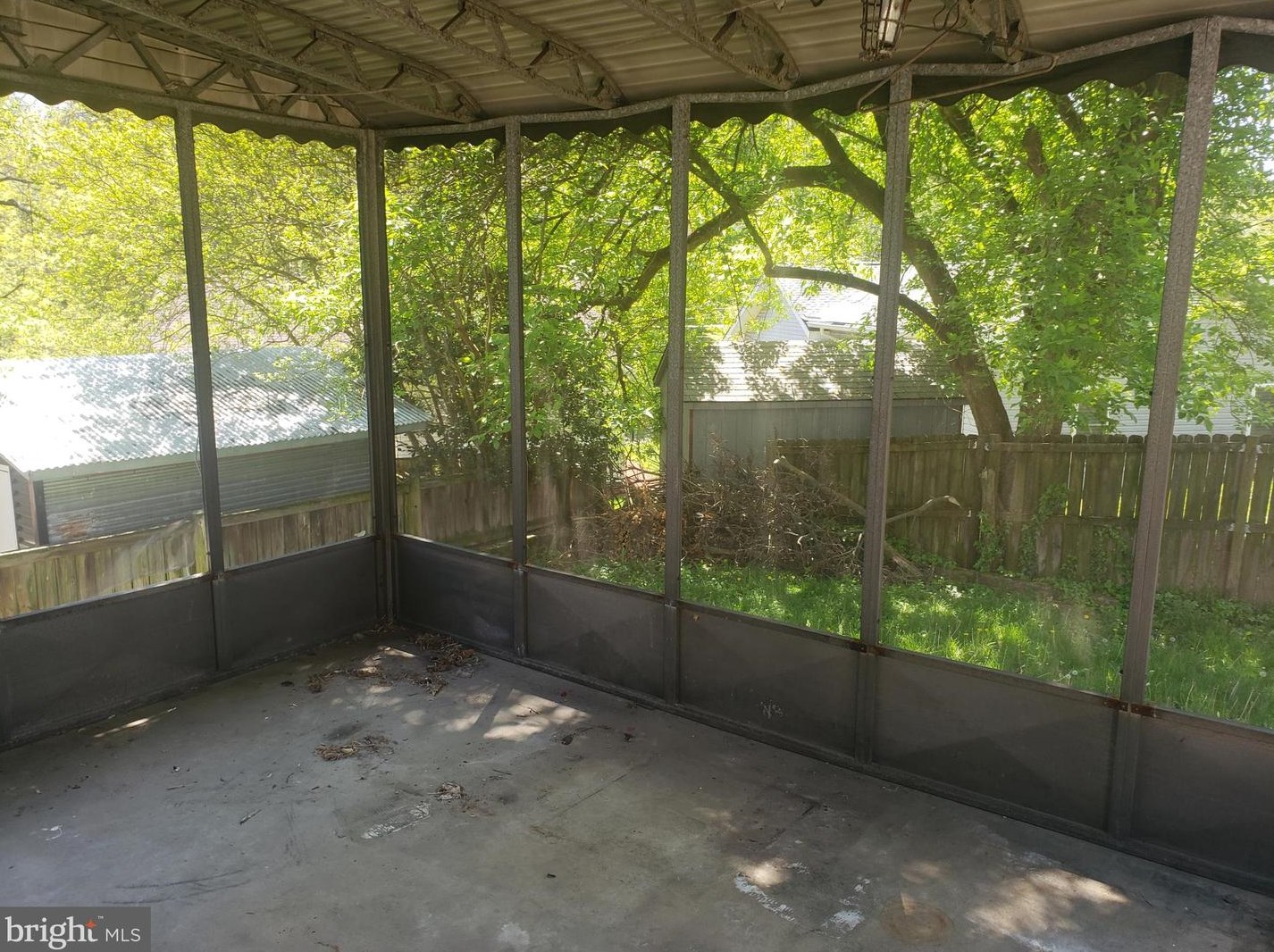 6604 Gude Ave, Silver Spring MD 20912-4827 exterior