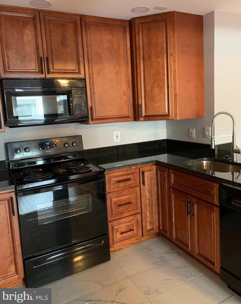 1627 Carriage House Terrace #dd, Silver Spring, MD 20904