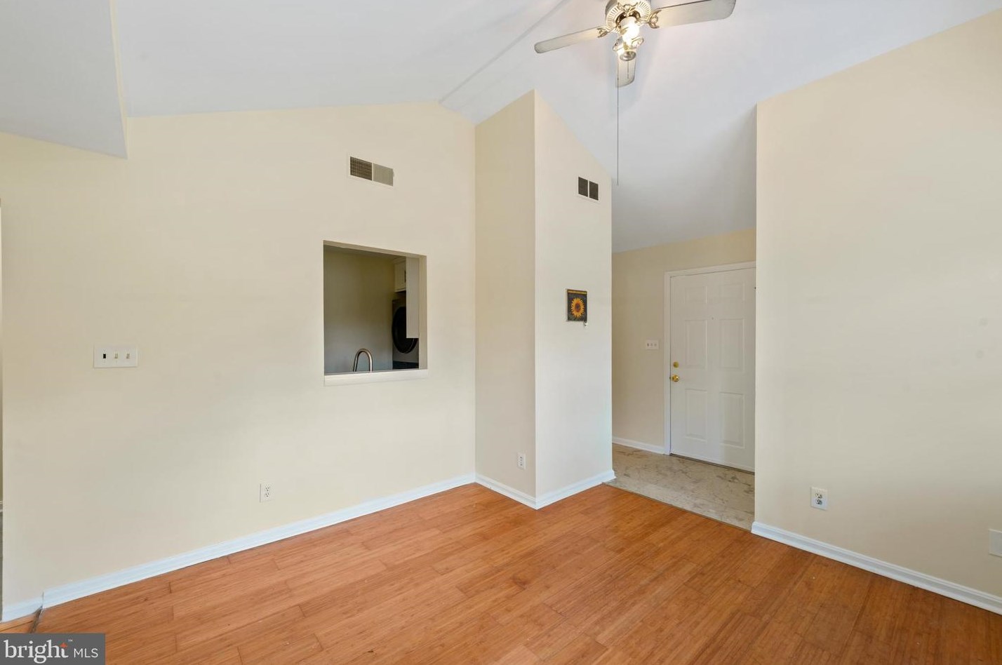 12200 Valleywood Dr, Silver Spring MD  20902-2147 exterior