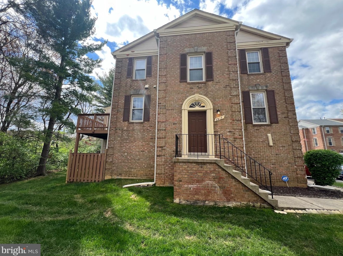 2813 Strauss Ter, Silver Spring, MD 20904-7148