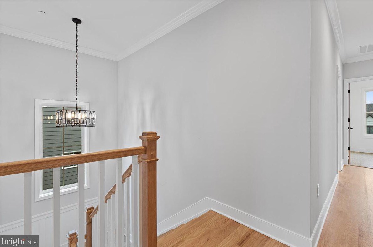 10008 Fleming Ave, Bethesda MD  20814-2118 exterior