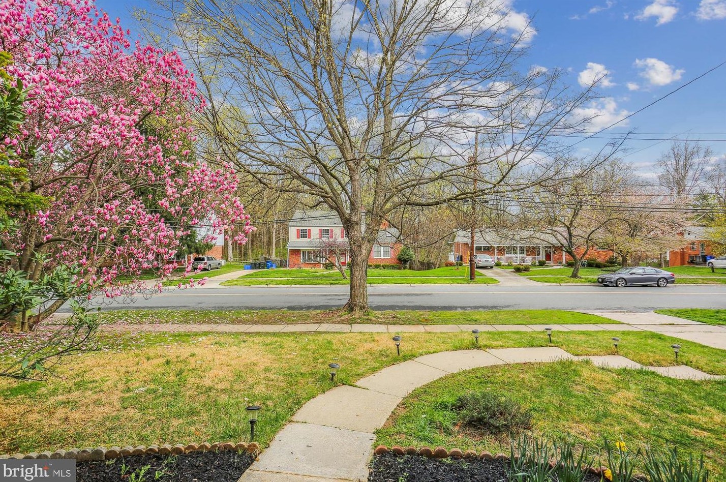 606 Lamberton Dr, Silver Spring, MD 20902